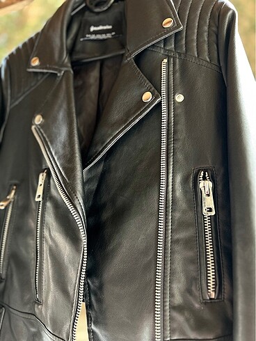 xs Beden Stradivarius deri ceket
