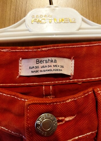 Bershka Bershka Cullotte kırmızı kot pantolon