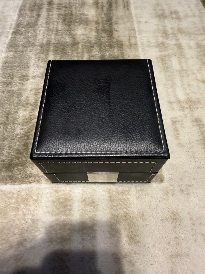 Momentus takvimlik kol saati - Görsel 2