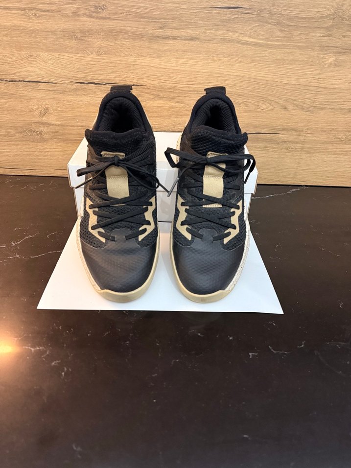 Decahlon yetişkin basketbol ayakkabısı - Görsel 3