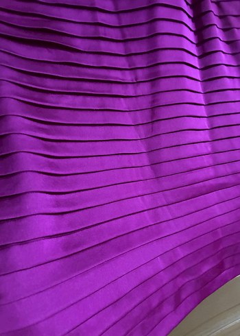 Kadın Mor Pilili Kolsuz Bluz - Görsel 4