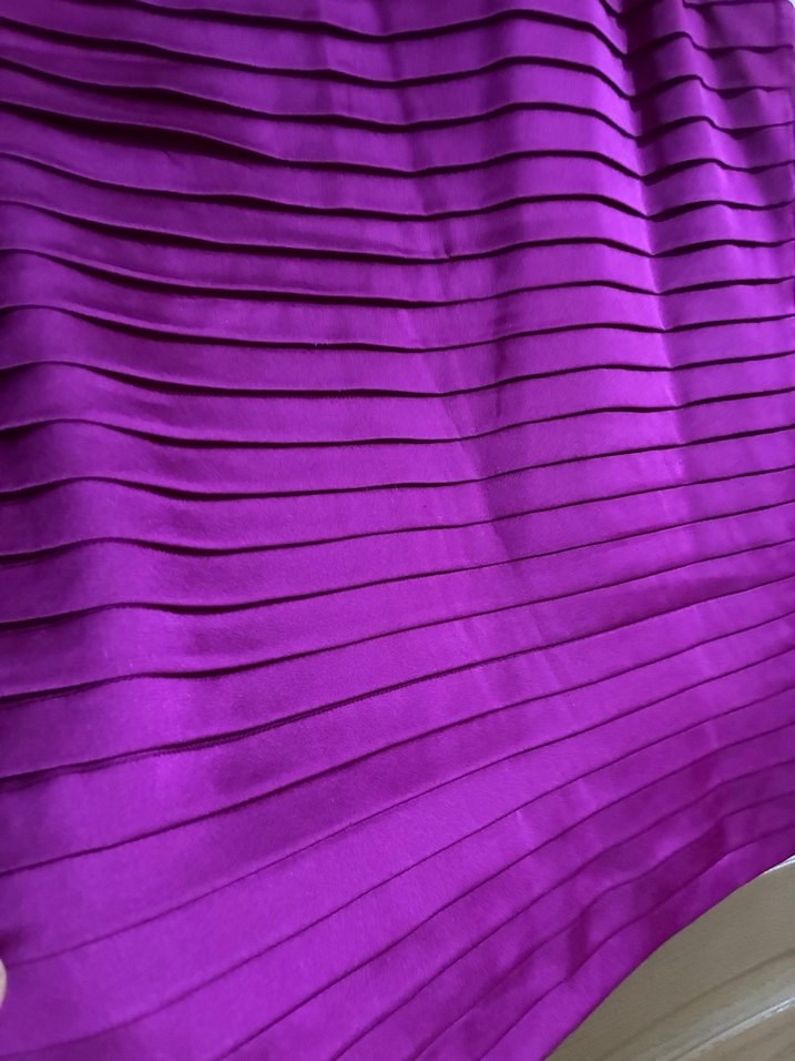 Kadın Mor Pilili Kolsuz Bluz - Görsel 4