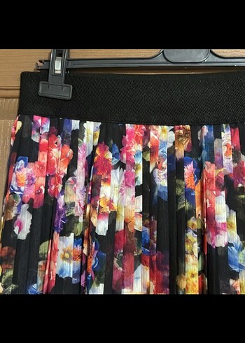 Bohem Çok Renkli Pileli Mini Etek - Görsel 3