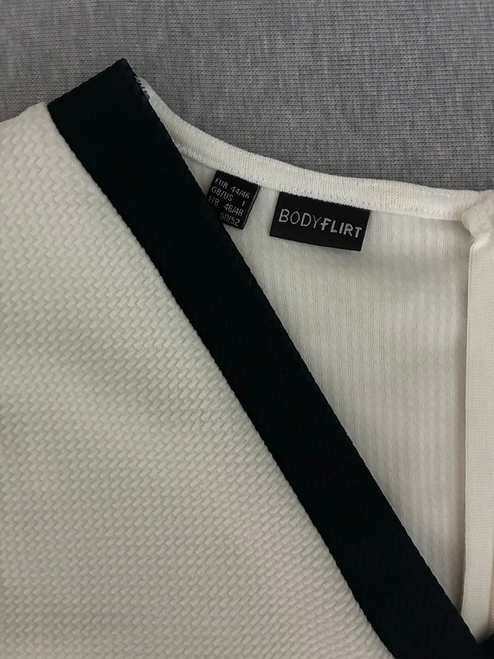 Zebra Desenli V Yakalı Kolsuz Mini Elbise - Görsel 5