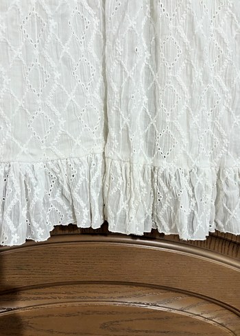 Beyaz Nakışlı Kız Elbise uzunluk 77 bel 42 cm - Görsel 3