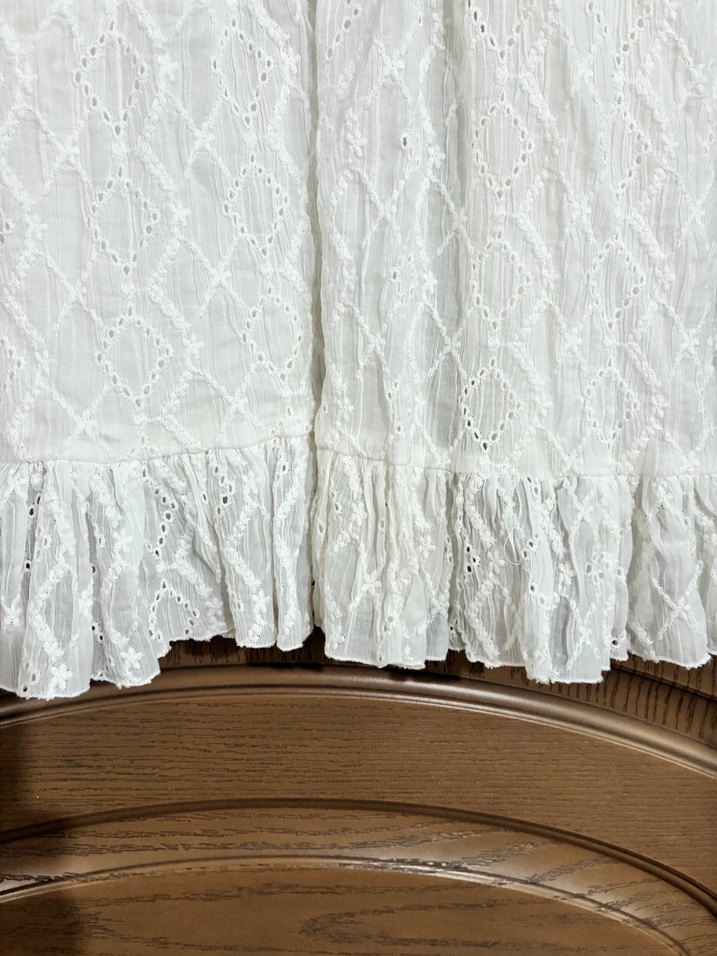 Beyaz Nakışlı Kız Elbise uzunluk 77 bel 42 cm - Görsel 3