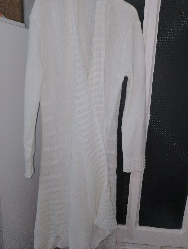 Uzun Beyaz  Örgü Kadın Hırka - Görsel 2