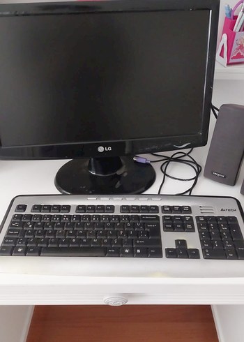 Beyaz Masaüstü Bilgisayar Seti - Görsel 3