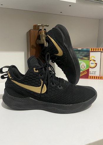 Orjinal Nike spor ayakkabısı