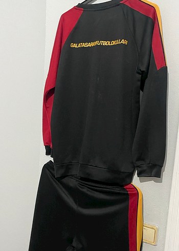 GS Store Orjinal Galatasaray eşofman takımı
