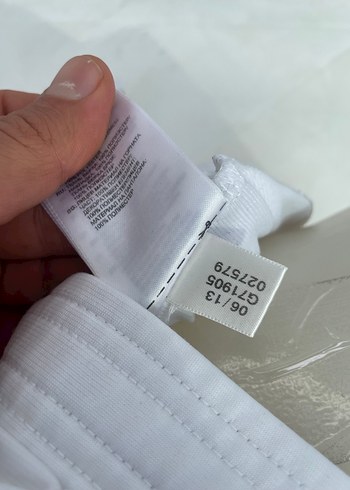 Kadın Beyaz Fermuarlı Spor Ceket - Görsel 10