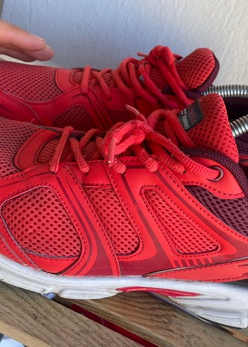 Kırmızı Bağcıklı Yüksek Topuklu Kadın Spor Ayakkabı - Görsel 2