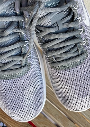 Nike koşu ayakkabısı orijinal - Görsel 5