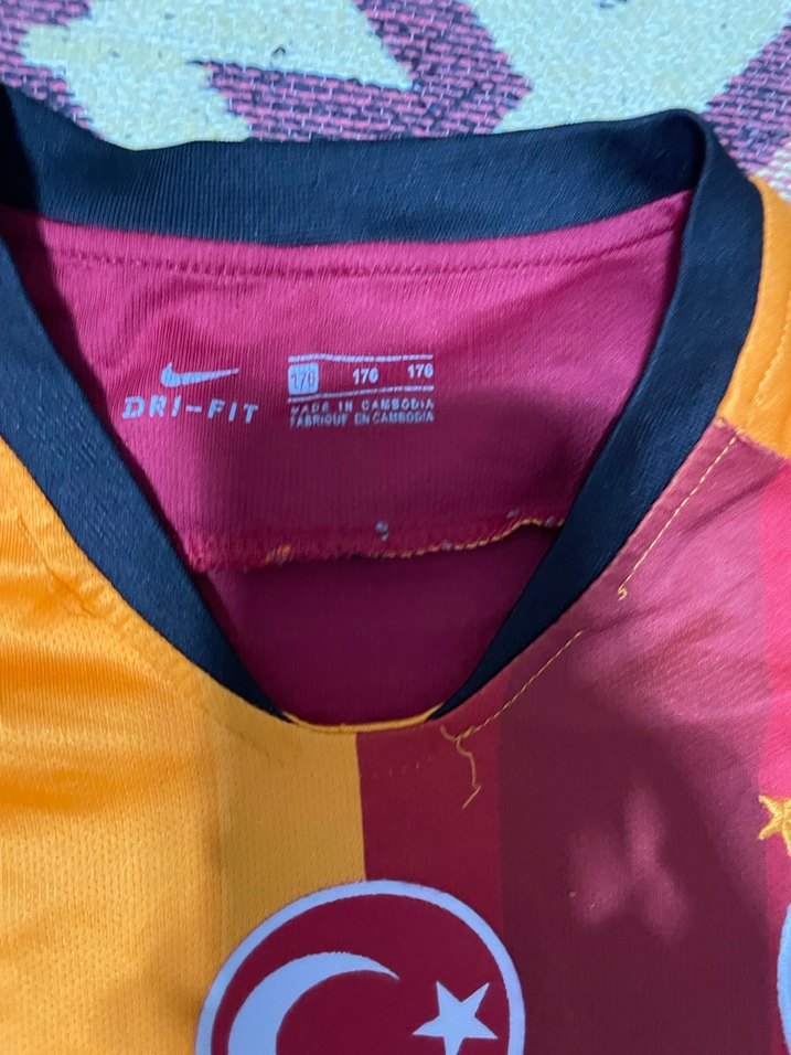 Galatasaray Kırmızı-Sarı Kısa Kollu Forma - Görsel 5