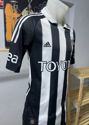Beşiktaş Siyah Beyaz Kısa Kollu Forma - Görsel 3