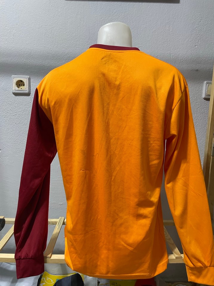 Galatasaray forma uzun kollu - Görsel 4