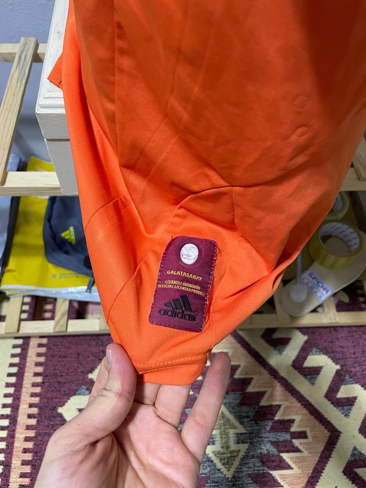 Adidas Galatasaray Turuncu Kısa Kollu Tişört - Görsel 5
