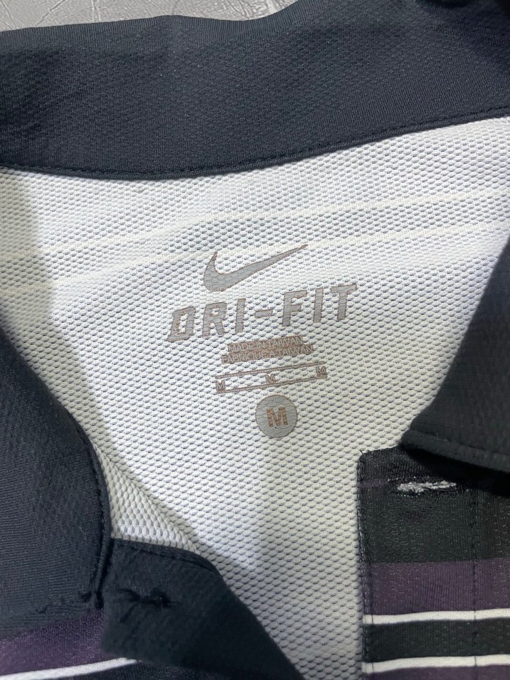 Orijinal Nike Siyah Çizgili Polo Tişört — görsel 4/6