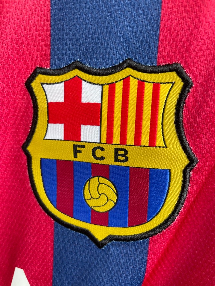 Nike FC Barcelona Kırmızı-Mavi Çizgili Forma — görsel 2/12