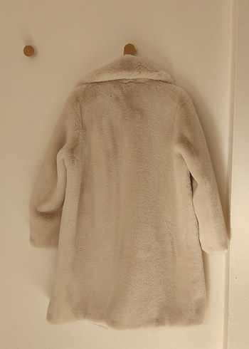 Bej Peluş Kürk Kaban - Görsel 3