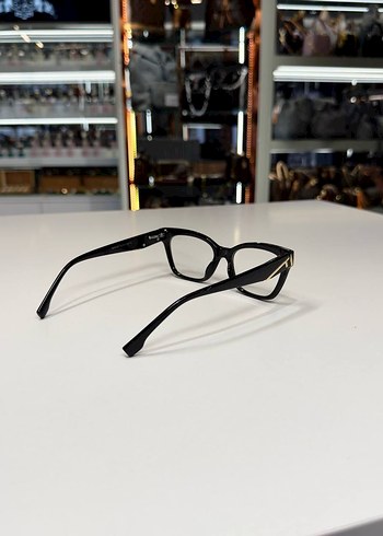 Fendi Kadın Gözlüğü - Görsel 3