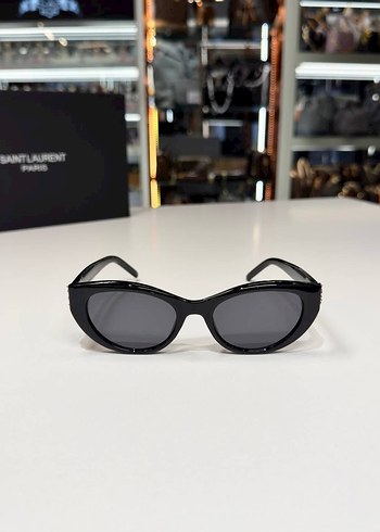 YSL Kadın Güneş Gözlüğü - Görsel 8
