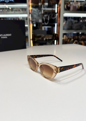 YSL Kadın Güneş Gözlüğü - Görsel 3