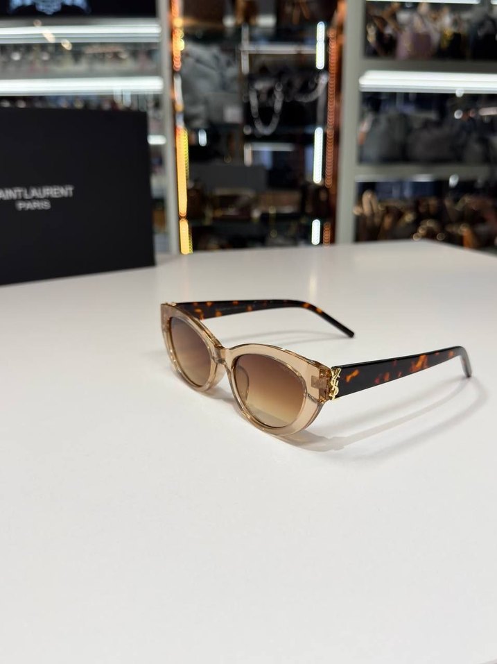 YSL Kadın Güneş Gözlüğü - Görsel 3