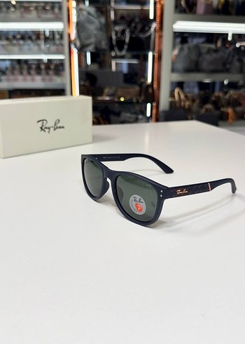 Ray-Ban Gri Parlak Kadın Gözlüğü - Görsel 6