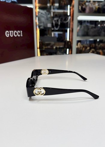 Gucci Siyah Parlak Gucci Kadın Güneş Gözlüğü - Görsel 4