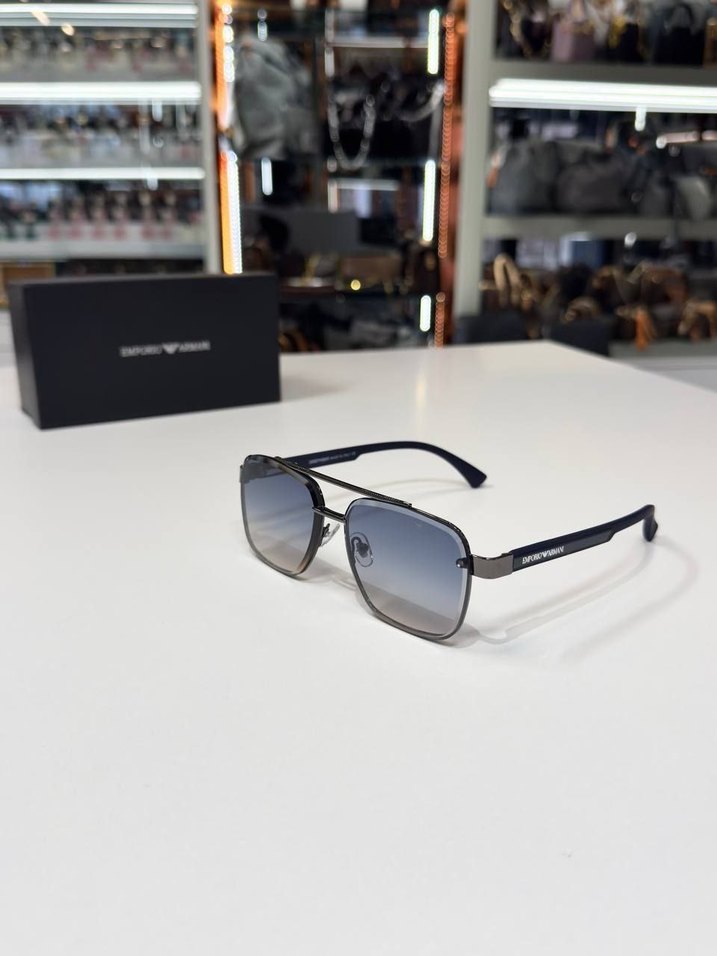 Armani Modern Klasik Güneş Gözlüğü - Görsel 3