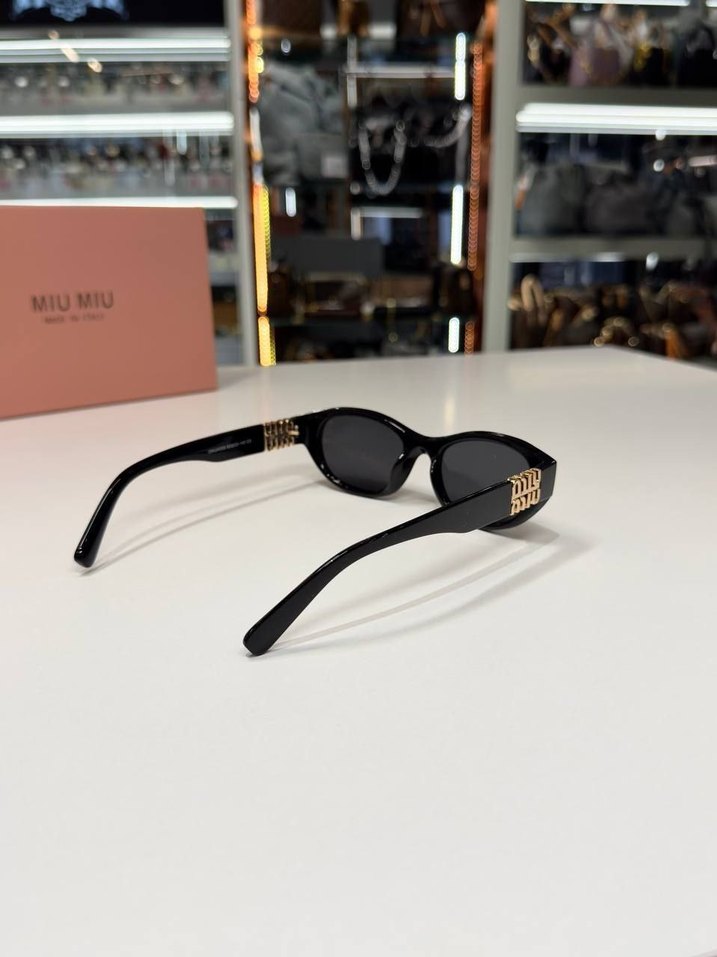 Miu Miu Klasik Kemer Detaylı Kahverengi Gözlük - Görsel 5