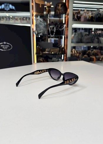 Prada Kadın Güneş Gözlüğü - Görsel 5