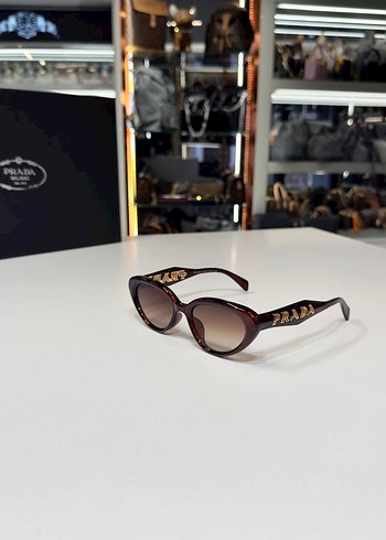 Prada Kadın Güneş Gözlüğü - Görsel 3