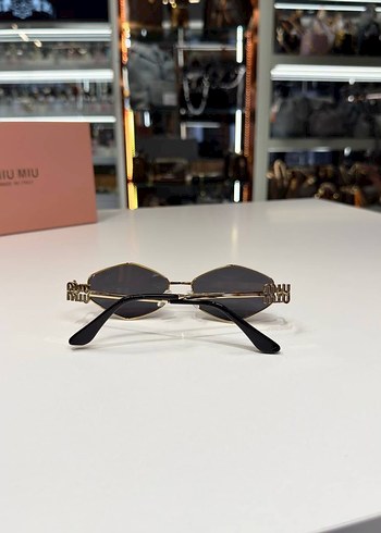 Miu Miu Modern Klasik Kadın Gözlüğü - Görsel 7