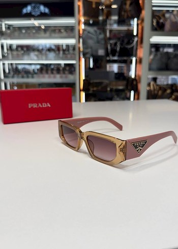 Prada Kadın Güneş Gözlüğü - Görsel 3