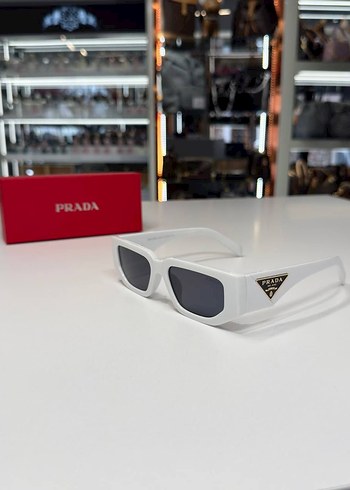Prada Kadın Güneş Gözlüğü - Görsel 8