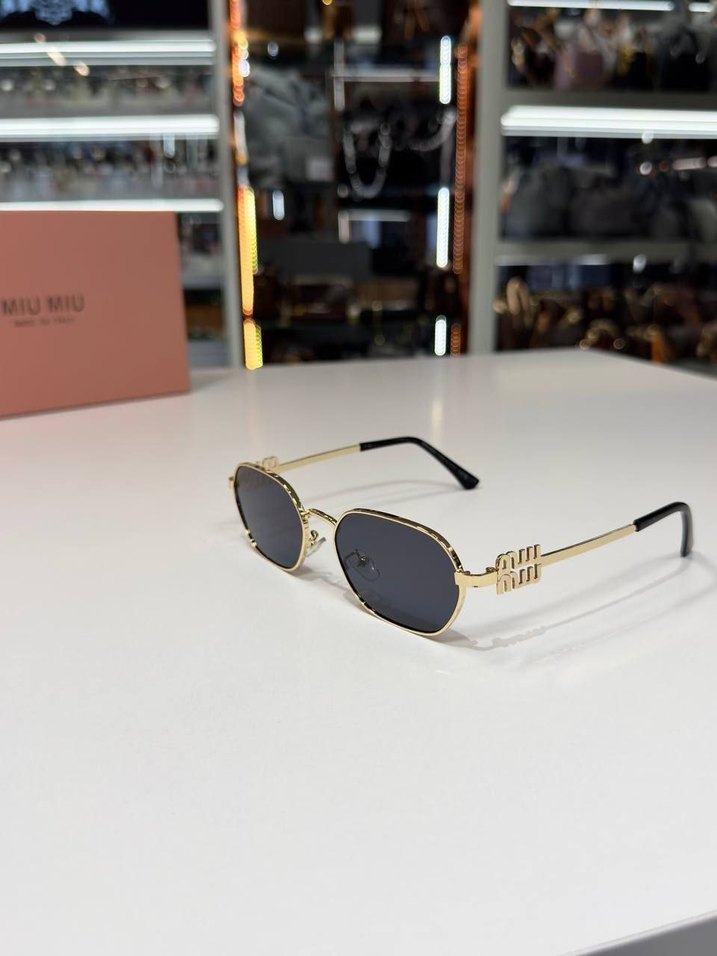 Miu Miu Gri Modern Klasik Kadın Gözlüğü - Görsel 4