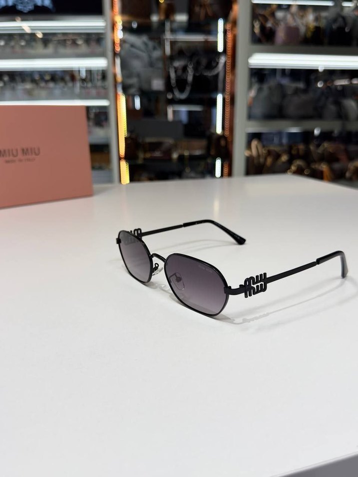 Miu Miu Gri Modern Klasik Kadın Gözlüğü - Görsel 3