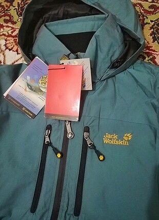 Jack wolfskin yağmurluk 