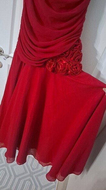 Kırmızı balık abiye - Görsel 5