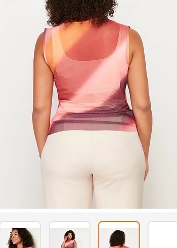 Drapeli Yüksek Yakalı Kolsuz Kadın Bluz - Görsel 4