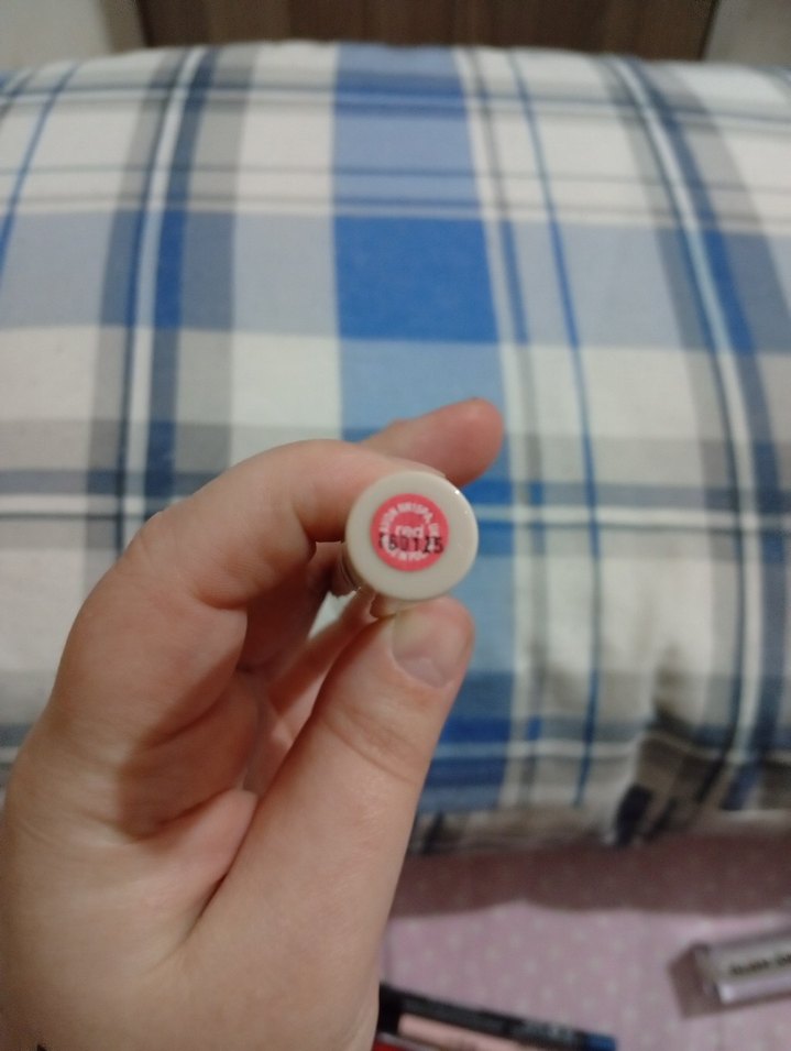 avon Kırmızı Ruj - Görsel 2