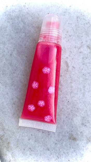 Pink gloss
