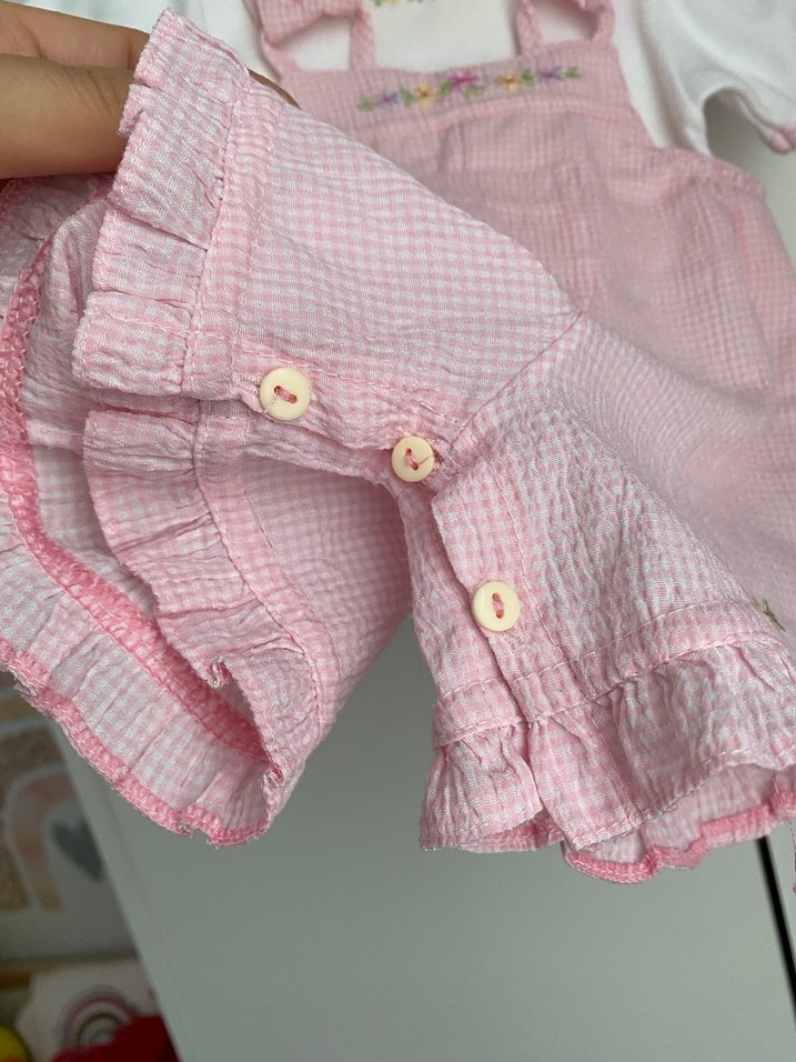 Nakışlı Fırfırlı Pembe Bebek Tulumu - Görsel 4