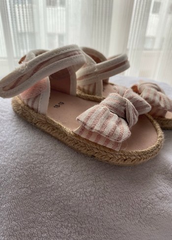 H&M Kız Çocuk Pembe Fiyonklu Sandalet - Görsel 3