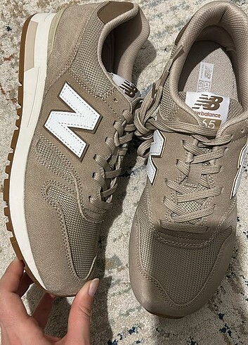 New Balance Az kullanılmış ayakkabı