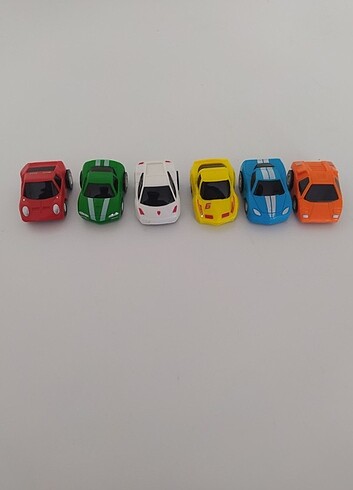 Oyuncak mini araba 