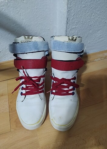 37 Beden Supra marka tarz bot