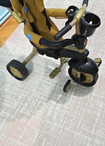 Smart Trike Bisikletli bebek arabasi